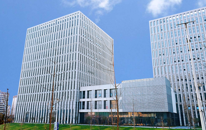 制造业ERP与MES系统选型对比：功能差异及适用场景